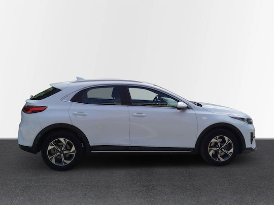 Kia XCeed - Ксийд 1.5T LX Optimum iMT 48V Хибрид MHEV '22