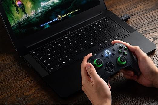 8Bitdo Ultimate 2C Wireless Gamepad with Hall Effect Sticks for Android / PC Transparent Black