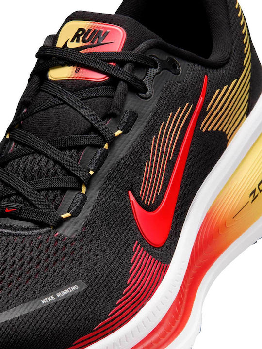 Vomero Herren Sportschuhe Laufen Black / Light Crimson / Topaz Gold / Bright Crimson