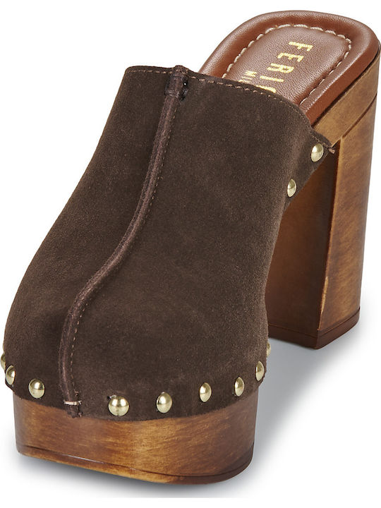 Mules mit Absatz in Braun Farbe
