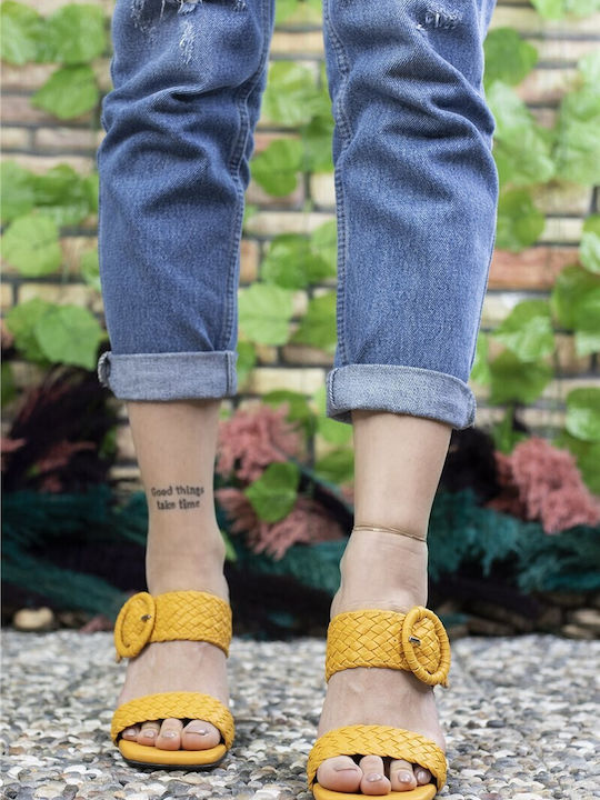 Mules mit Absatz in Gelb Farbe