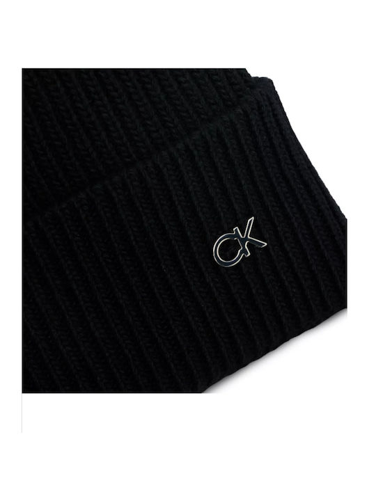 Beanie Unisex Beanie Knitted in Black color