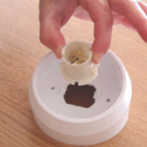 701 Clic-clak Non-breakable Round B22 Light Socket Pack of 12 Pieces