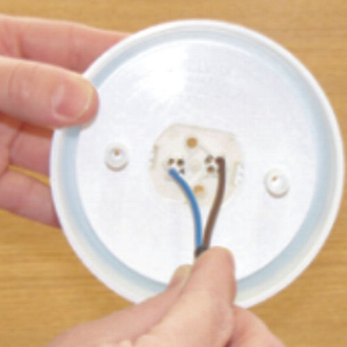 701 Clic-clak Non-breakable Round B22 Light Socket Pack of 12 Pieces