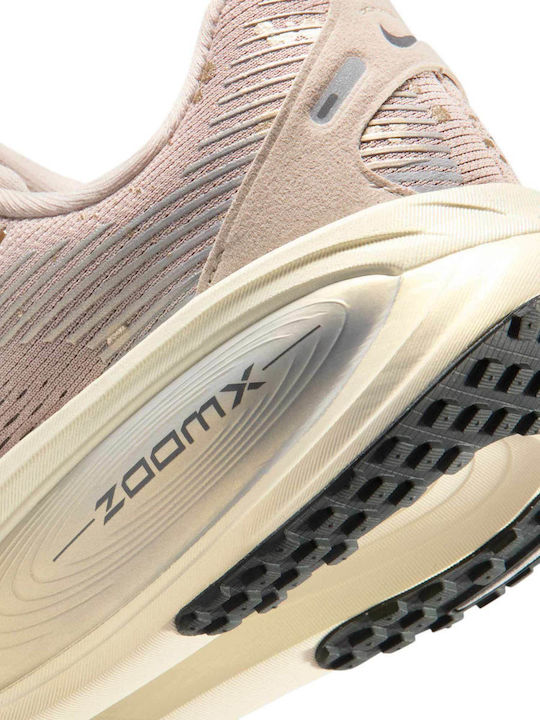 Vomero 18 SE Women's Sport Shoes Running Beige