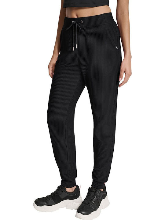 DKNY