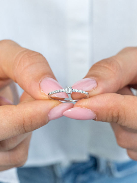Diamond Group Single Stone with Diamond