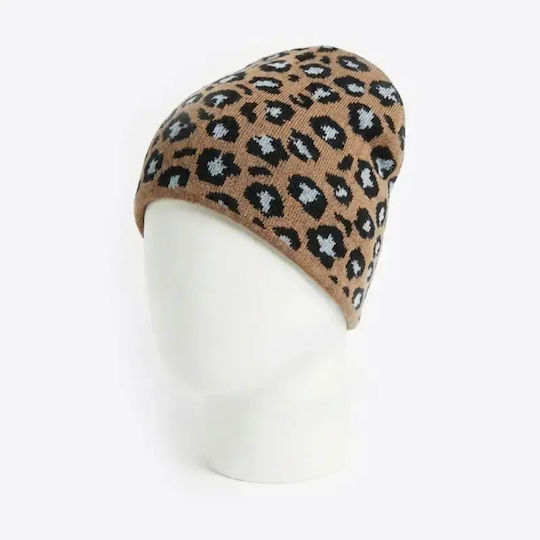 Beanie Unisex Beanie Knitted in Red color