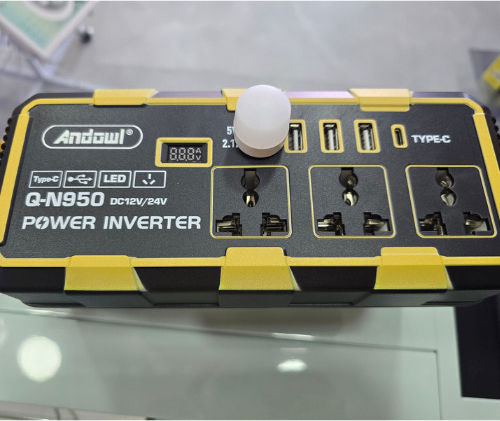 Andowl Qn950 Invertor Auto 350W pentru Convertirea 12V DC în 220V AC cu 4xUSB