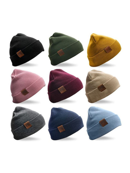 Beanie Beanie Knitted in Burgundy color