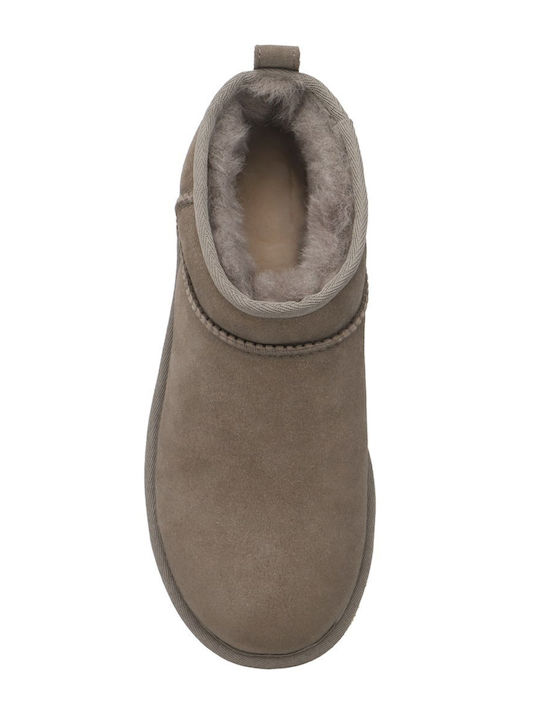 Classic Ultra Mini Suede Ghete De Damă Maro