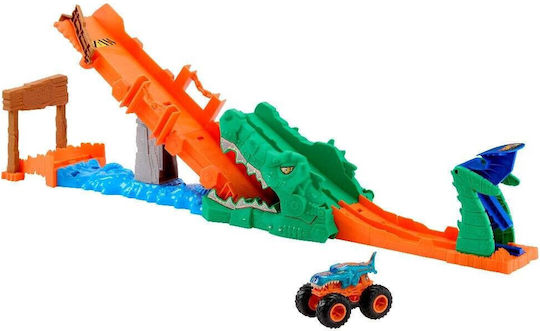 Hot Wheels Monster Trucks Snake Slam Takedown Track Crocodile Crash Challenge 1:64 Monster Truck For 4+ Years Old