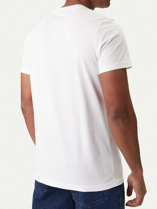 T-shirt White
