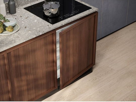 Electrolux Εντοιχιζόμενο Mini Bar 110lt Υ81.9xΠ59.6xΒ54.7εκ. Λευκό LFB3AE82R