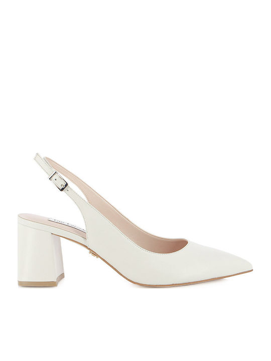 Leder Pumps mit mittelhohem Absatz Ecru