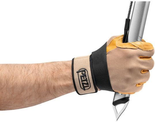 Petzl Axe Glacier Ice Axe U026AA01