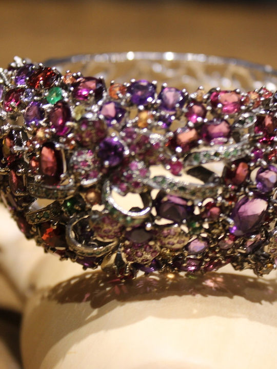 Bracelet Sapphires Tsavorites Amethysts Certificate