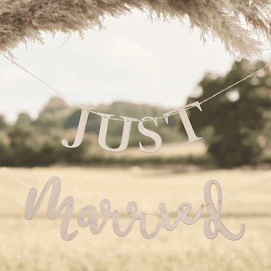Wooden Garland Just Married 1.5m Bra-307