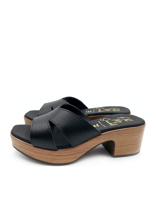 Leather Mules With Low Heel In Black Colour
