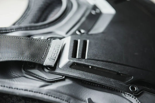 Icon Reitschutz Motorradfahrer Schwarz Farbe