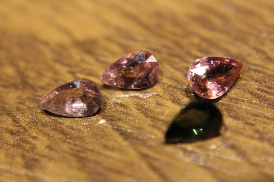 Natürliche Tourmalin-Steine 2,65ct 3 Stück