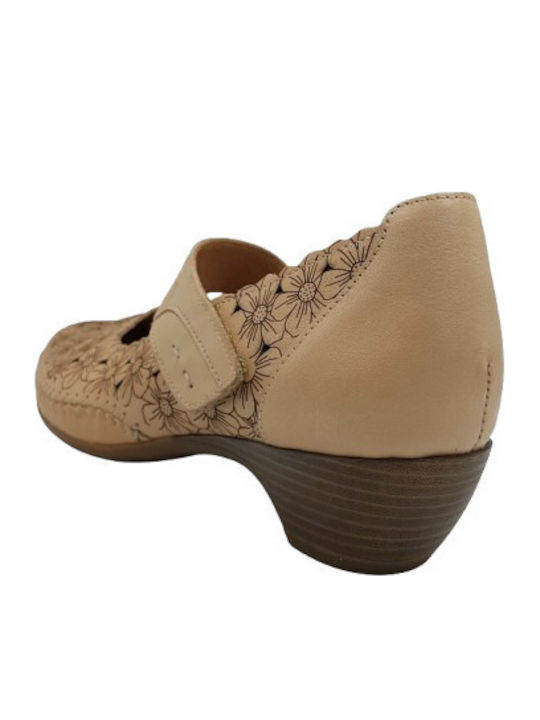 Leather Heels with Strap Beige