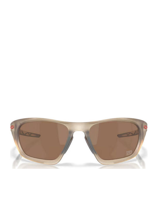Oakley Lateralis Унисекс Слънчеви Очила с Бежова Рамка и Бежови Стъкла