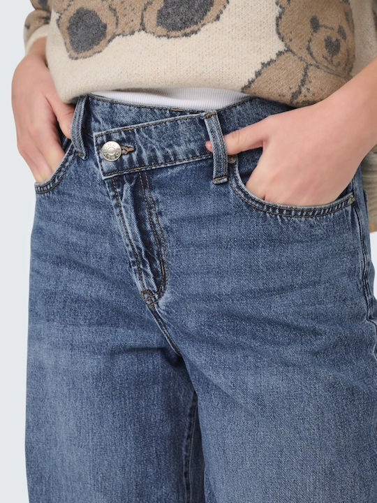 Women's Jean Pants in Wide Leg Style