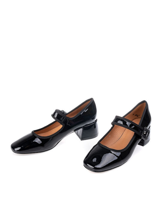 Pointed Toe Heels from Patent Leather with Strap & Mid Heel Black