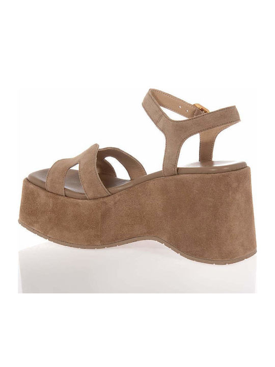 Komis & Komis Tabac Brown Platforms