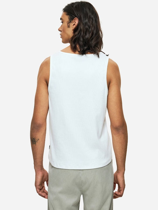 T-shirt White
