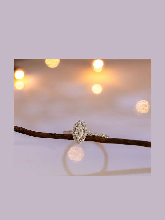 Single Stone Rosette Ring in 18K White Gold with Diamond