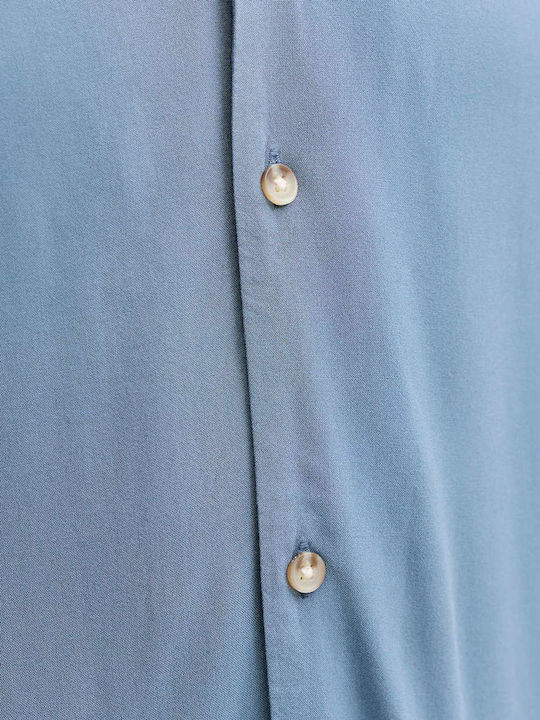 Resort Short Sleeve Shirt in Wide Line Blue Mirage