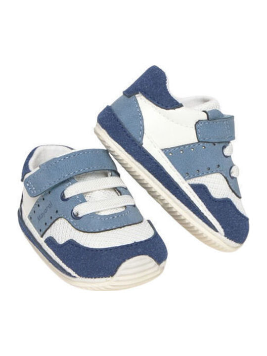 Mayoral Βρεφικά Sneakers Αγκαλιάς Μπλε