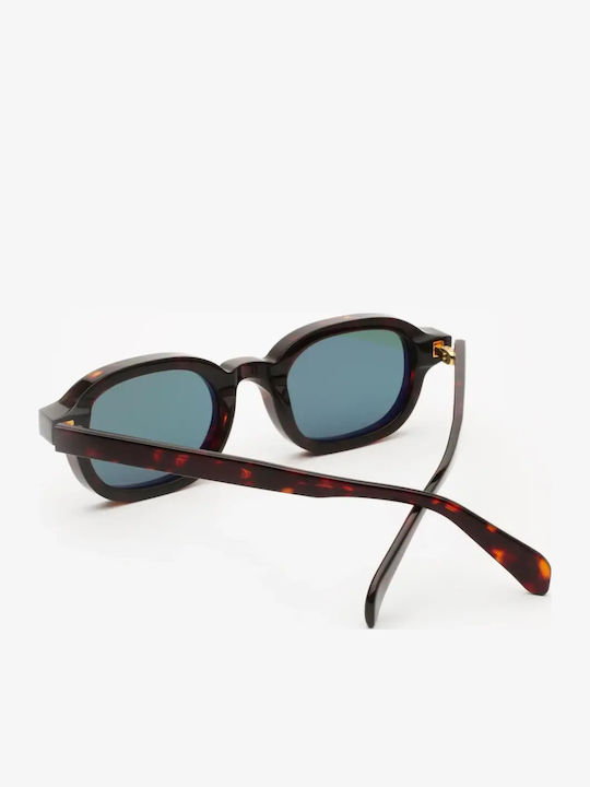 Gast Myriad Unisex Sunglasses with Black Plastic Frame and Gray Lens MYR02