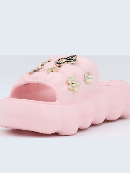 Flip Flops In Pink Colour