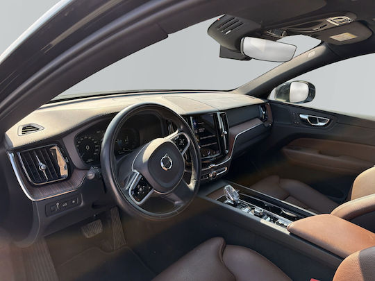 Volvo XC 60 T8 AWD PHEV 2.0 AT8 P Inscription PHEV (Plug-In) '20
