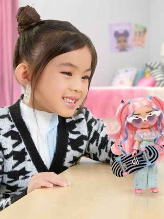Tweens Flora Moon Doll L.o.l Surprise For Ages 3+ MGA Entertainment