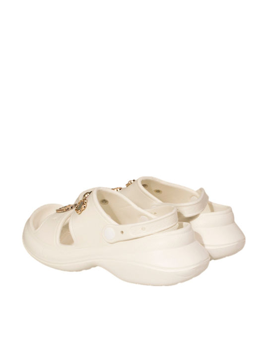 Flip Flops in Sandal Style in White Colour