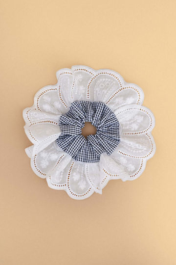 Scrunchie Μαλλιών Δαντέλα Λευκό Συλλογή Ανοιξη 26