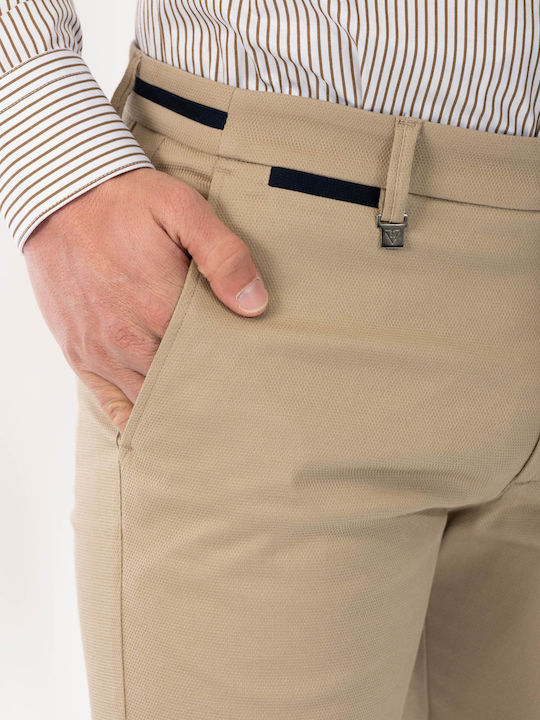 Chino Trousers in Straight Leg Safari