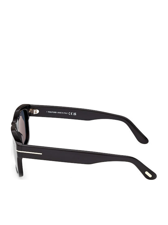 Tom Ford Unisex Sunglasses With Black Horn-Rimmed Frame And Black Gradient Lens