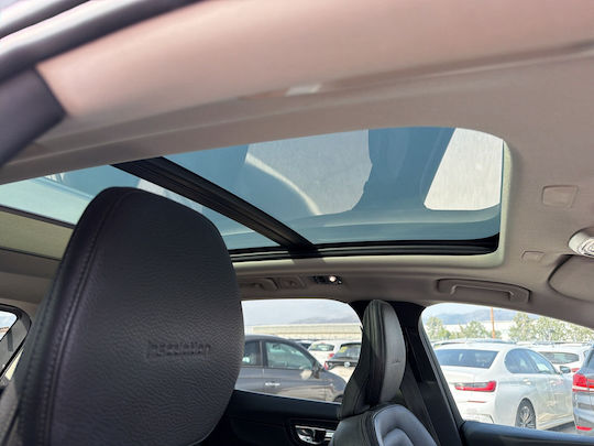 Volvo XC 60 B4 AWD Auto Inscription 19