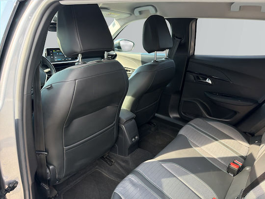 Peugeot 2008 e- Allure (OBC 7,4 kW) '21