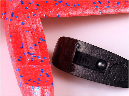 Flying Red Styrofoam Airplane 49x47 Cm Aria Trade
