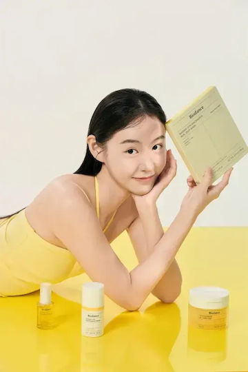 Nourishing Moisturizing Cream Brightening Smoothing Effect Biodance Radiant Vita Niacinamide Cream 50 Ml