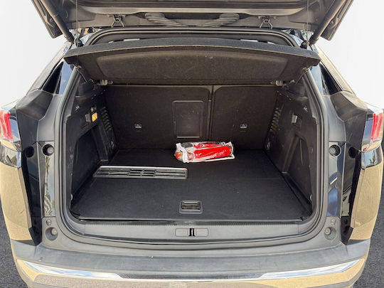 Peugeot 3008 Hybrid4 300 e-EAT8 GT PHEV (Plug In) '21
