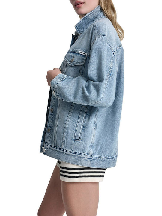 DKNY