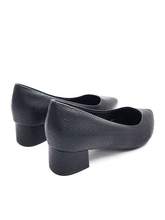 Heels with Low Heel Black