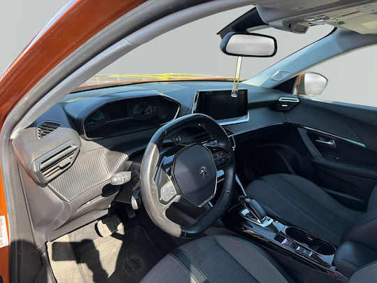 Peugeot 2008 e- Allure (OBC 7,4 kW) '21
